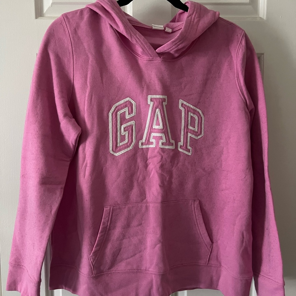 Gap sweatshirt